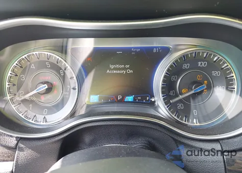 2016 Chrysler 300 Anniversary Edition from USA, damaged, VIN 2C3CCAAG9GH220219